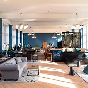 3* Aparthotel Phnx